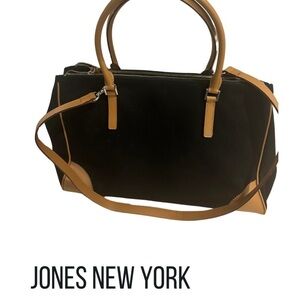 Jones New York Black/Tan Large Crossbody Bag